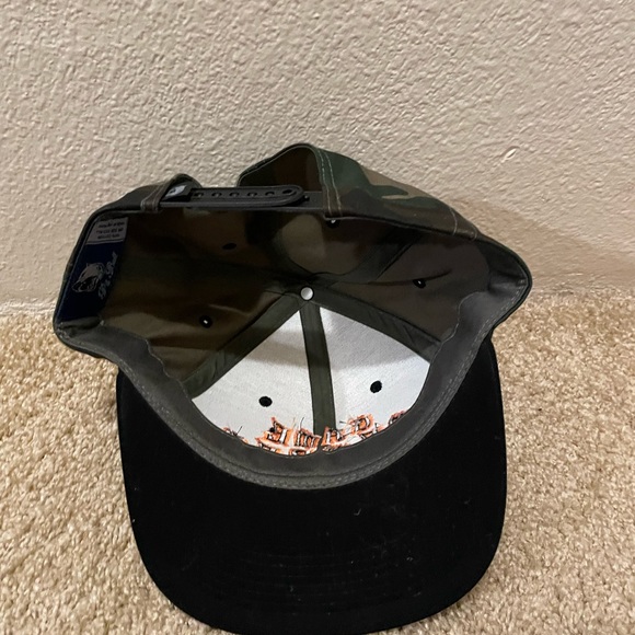 Pit Bull SnapBack “Game Member” Camo Hat - Picture 4 of 6